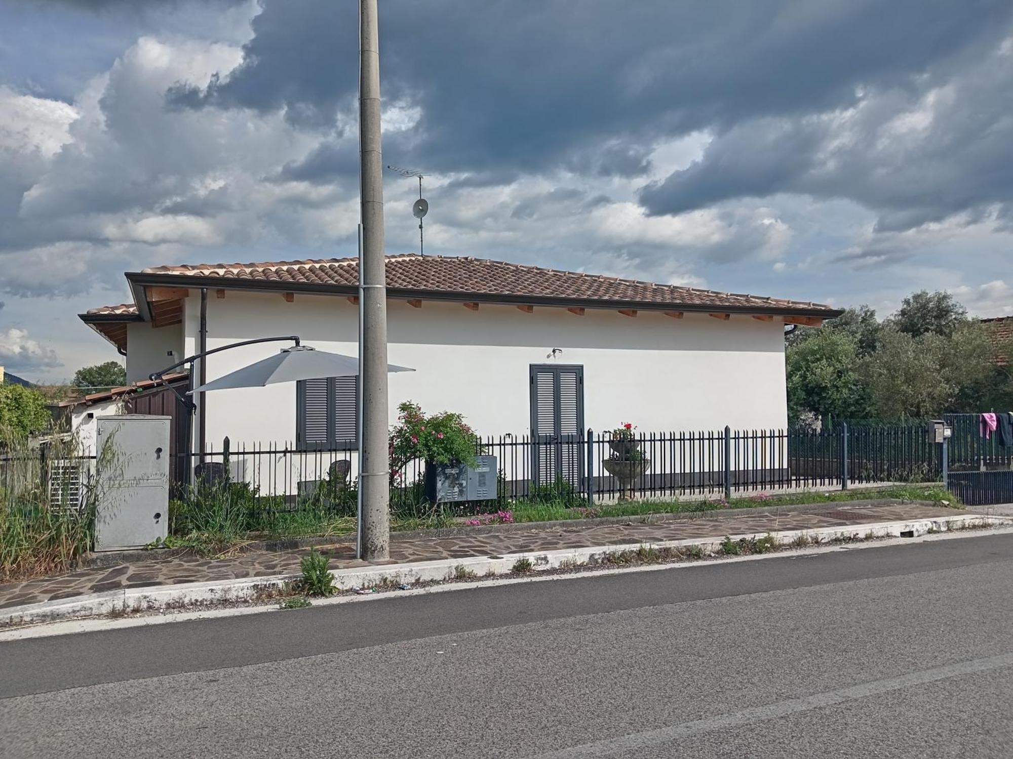 Beb Da Tina Bed & Breakfast Roccasecca Екстериор снимка